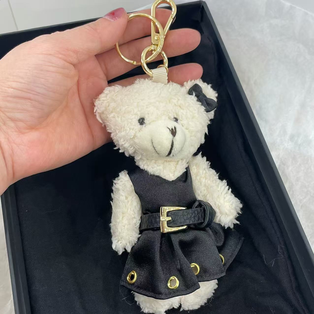 French Style Cute Bow Pleated Skirt Bear Bag Pendant Lamb Wool Fluffy Keychain Womens Gift 250726
