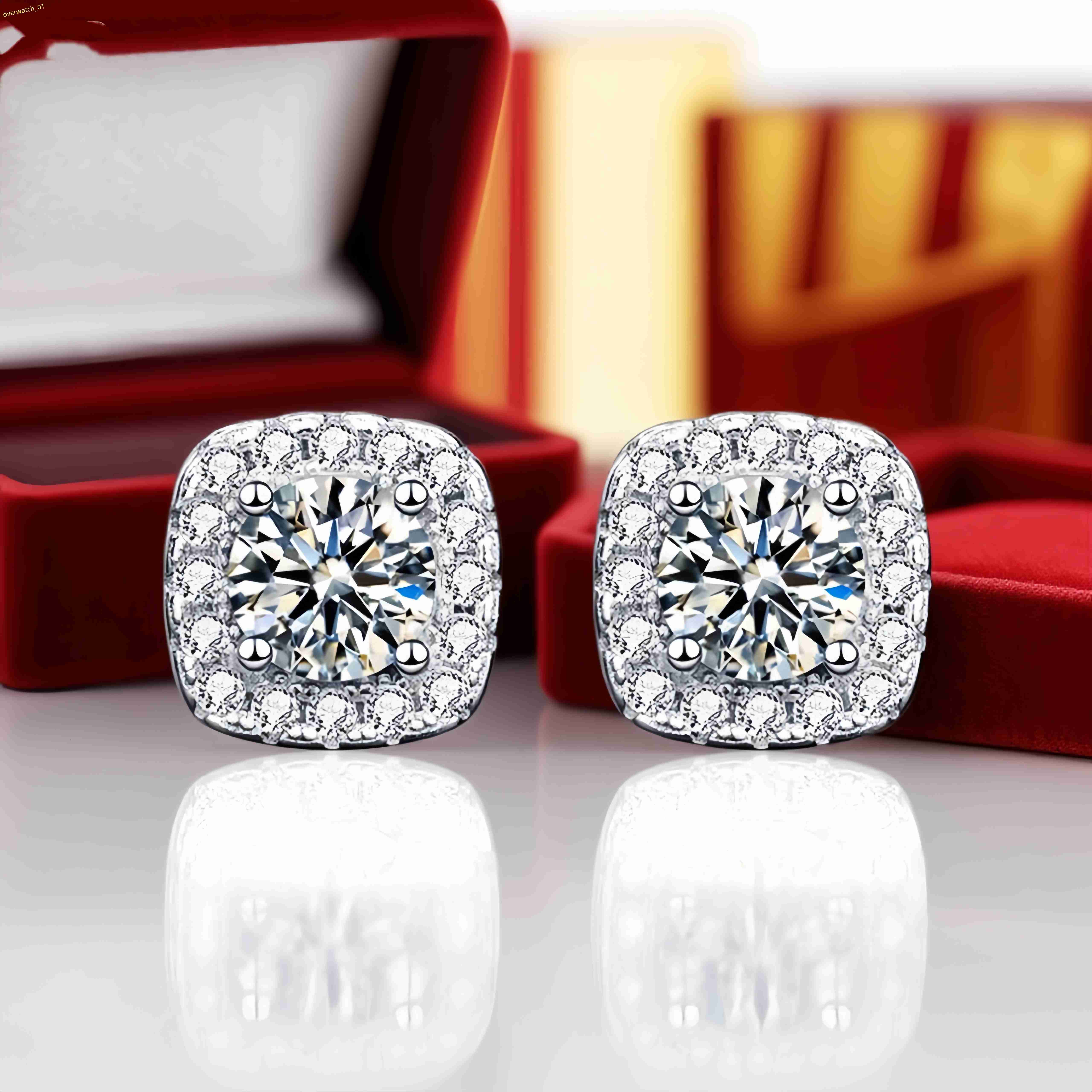 Wholesale in Stock S925 Sterling Silver Square Stud Earrings Waterproof D Color Moissanite for Women