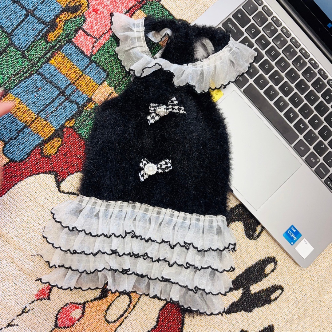 Autumn Winter Pet Knitted Puffy Lace Strap Dress for Dogs and Cats Schnauzer Yorkshire Maltese