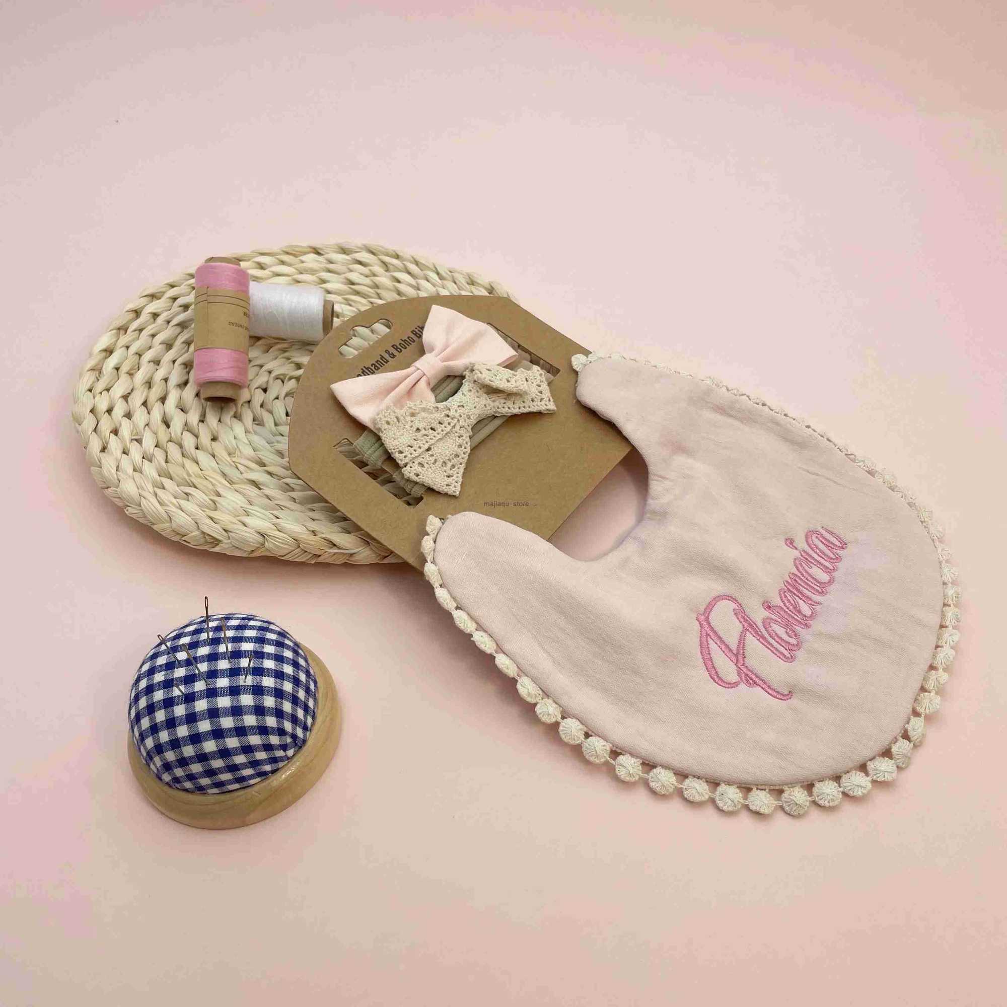 Personalized Bib Set Cotton Bow Headband Infant Feeding Burp Cloth Saliva Towel Custom Baby Name Newborn Shower Gifts Z250916