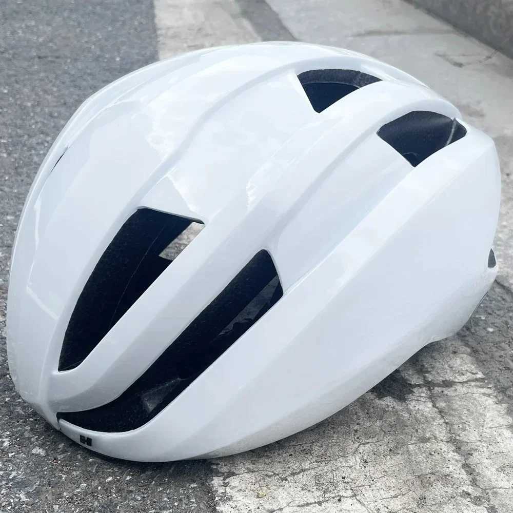 NAPLUD Road Cycling Helmet styLE Sports Ultralight Aero Safely CAPacete Ciclismo BicycLE Mountain Men women MTB Bike Helmet J250916