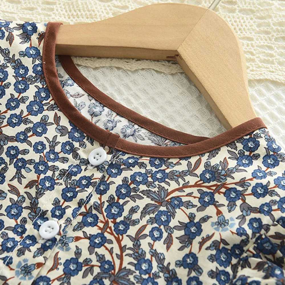 Bear Leader Summer Flying Sleeve Round Neck Girls Princess Dress 37 Years Flower Kids Clothes with Button C250916