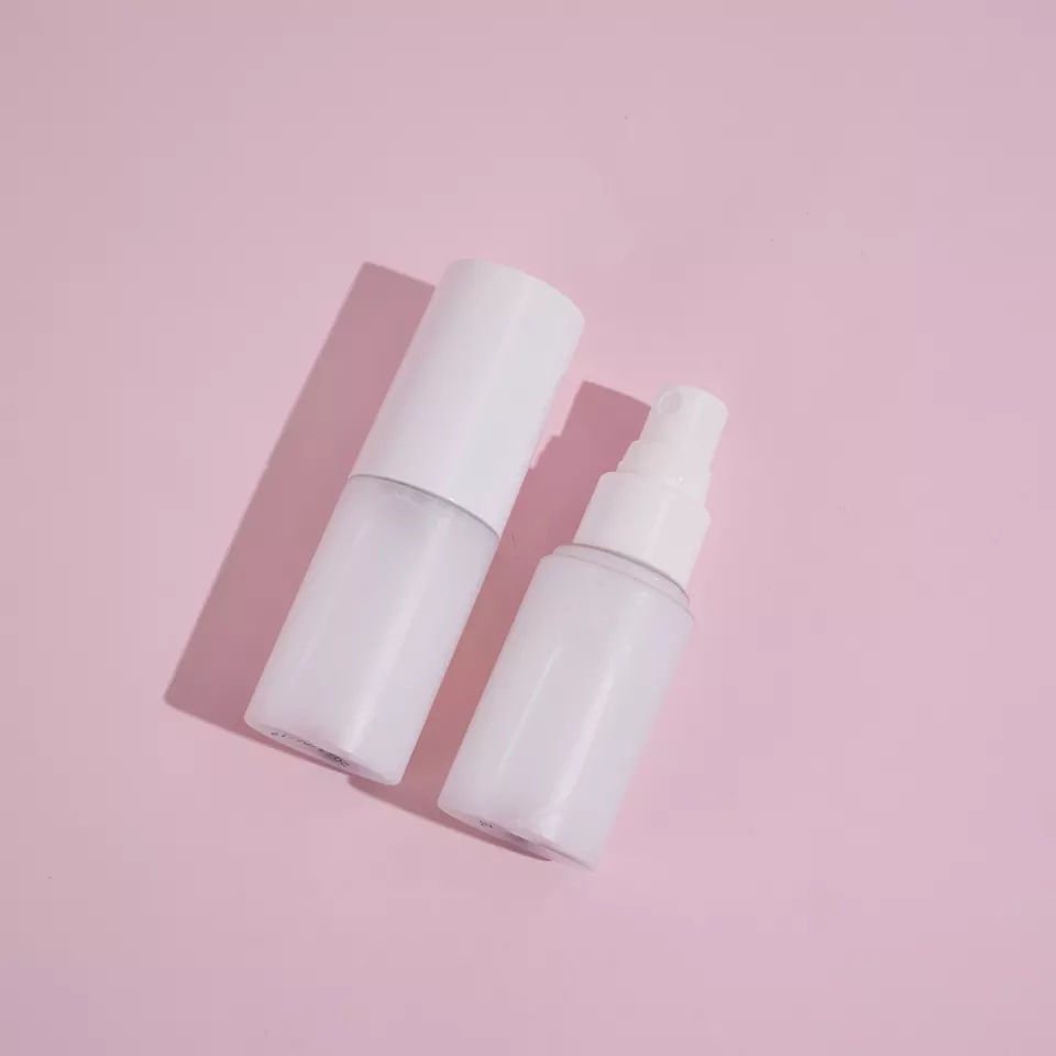 Foundation Primer Small bottle 30ml Makeup Setting Spray Makeup Oil Control Long Lasting Fix Matte Finishing Private Label Setting Spray DH-MTS101