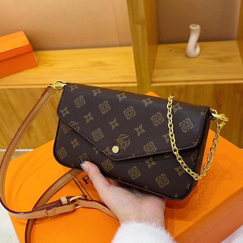 2025 New Women's Envelope Bag Floral Printed Crossbody Shoulder Purse Versatile Fashion Casual Daily Use Handbag designer