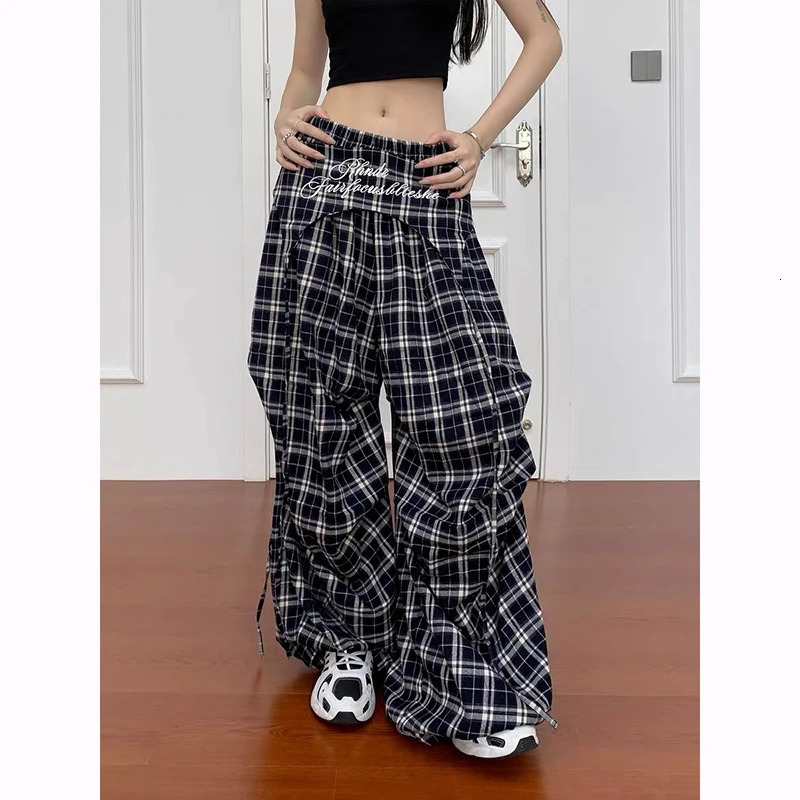 ZHIZOU Vintage Plaid Wide Leg Women Y2K Japanese Streetwear Casual Scimitar Pants Harajuku Loose Pockets Straight Trousers Z260314