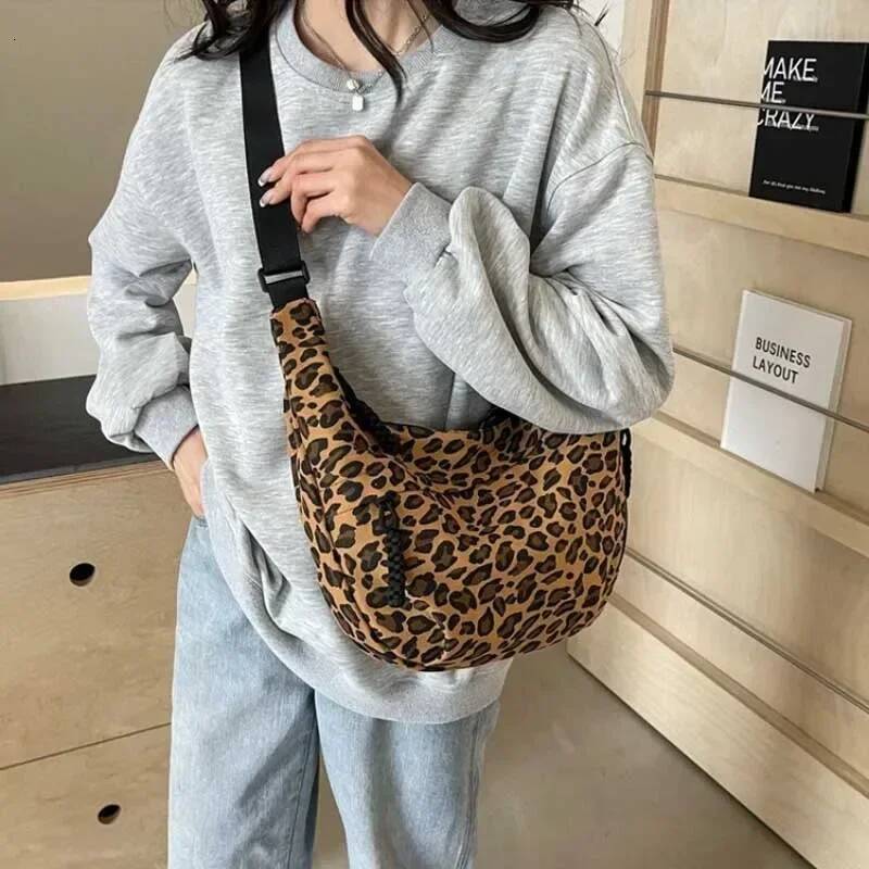 Leopard Print Crossbody for Women Corduroy Casual Shoulder Tote Bags Ladies Sac A Main Femme Designer Handbags 2024 ddmypanda