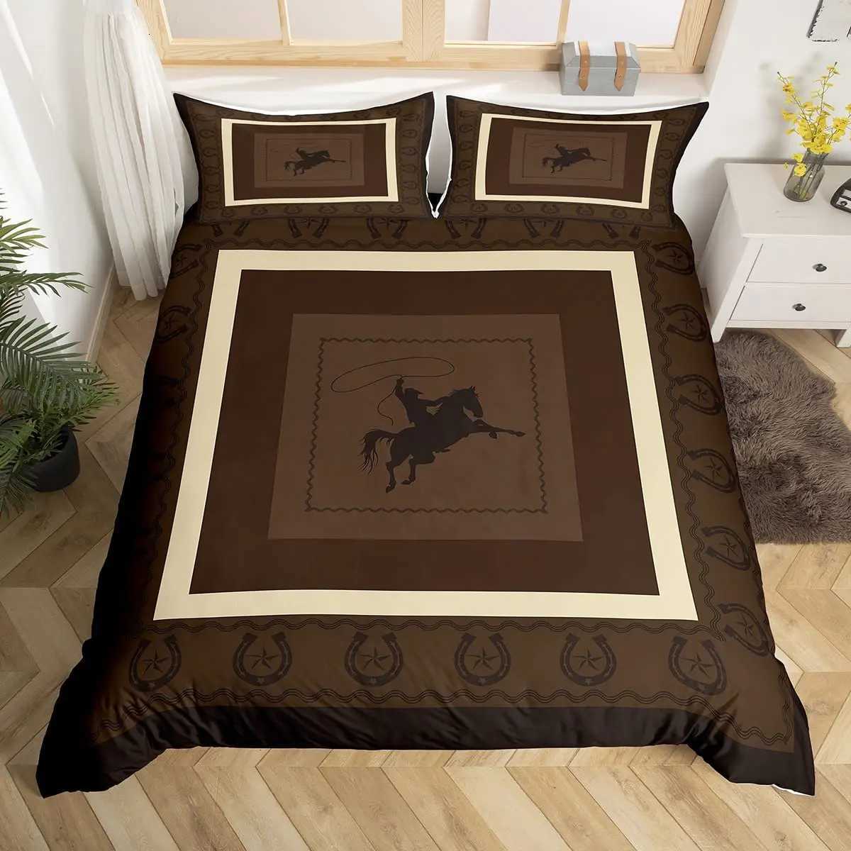 Luxury Luxury Plaid Geometric Horse Print Bedding Set Modern Concise Duvet Cover with cases Queen King Size Bedroom Decor for Kid Y250916