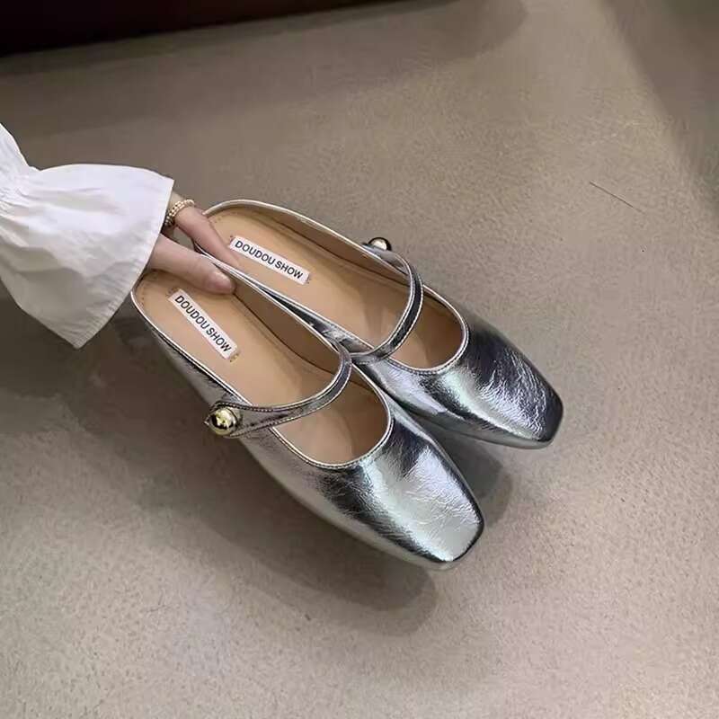 Hidden Heel Closed-Toe Half Slippers for Women, Summer Outdoor New Korean Style French Evening Breeze Elegant Silver Designer Shoe Single Shoes Sandal
