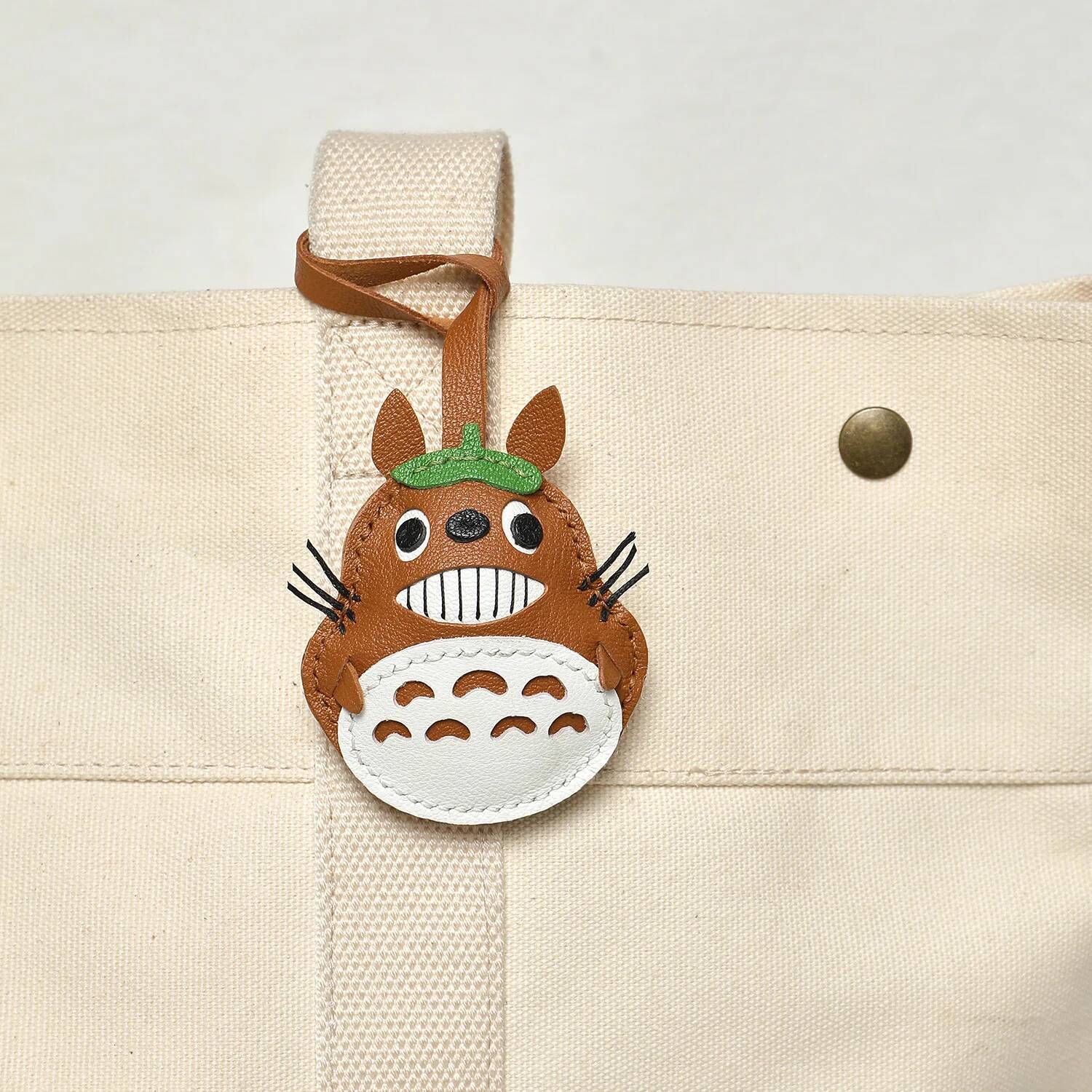 Bestseller Sheepskin Handmade Real Leather Black No Face KeyChain Gift Cute Decoration For Bags Exquisite Charm Bag Accessories Car key accessories dd