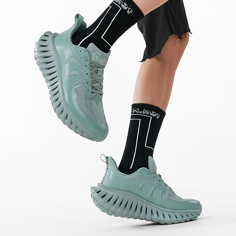 Lightweight Mens New Style Athletic Sneakers - Durable & Comfortable for Jogging