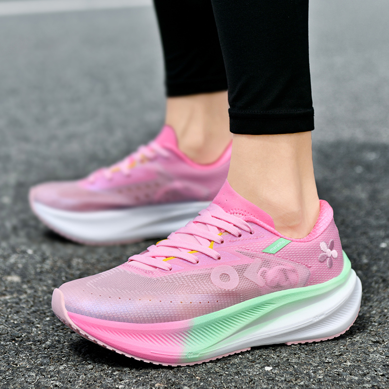 ONKE Autumn Breathable Mesh Shock Absorption Lightweight Sports Men Thin Ultra-light Carbon Plate Women's Running Shoes GM93