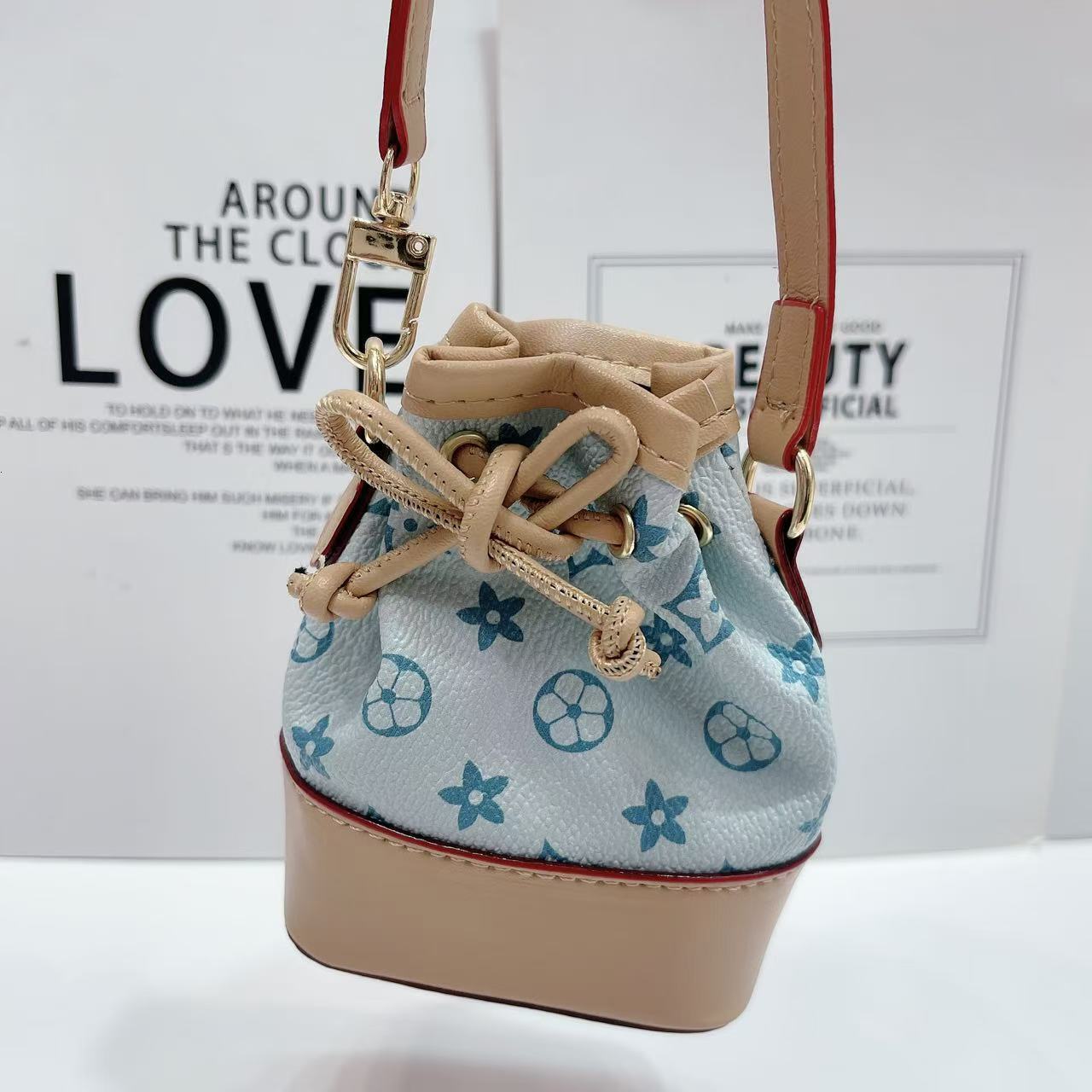 Bestseller Mini Coin Purse Bucket Print 2024 New Fashion Crossbody Women's Stylish Handheld Single Shoulder Bag ddmytues