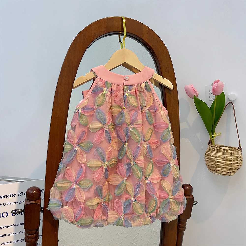 Bear Leader Girl Dress 2023 Summer New Girl Dress Princess Dress Little Girl Fashion Colorful Flower Yarn Dresses Kid Clothes C250916