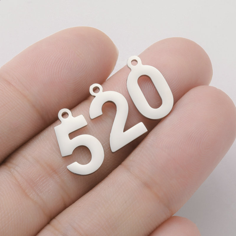 Charms Fashion Number Age Charms For Jewelry Making Number " 20 " 18 " 50 " Silver Color Charms Pendant Necklace DIY Findings 2309