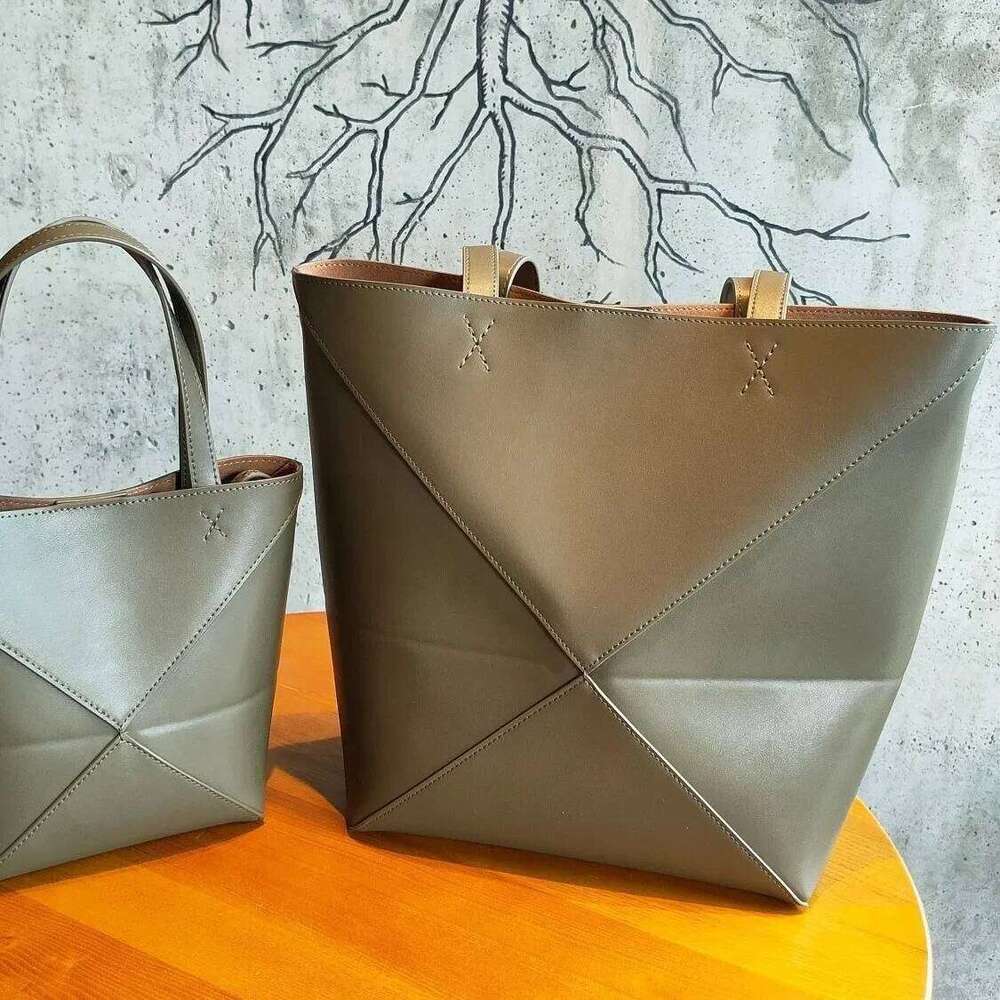 High-Quality Top Layer Cow Leather Puzzle Foldable Tote Large Capacity Handheld Bucket Bag Neutral Minimalist Style