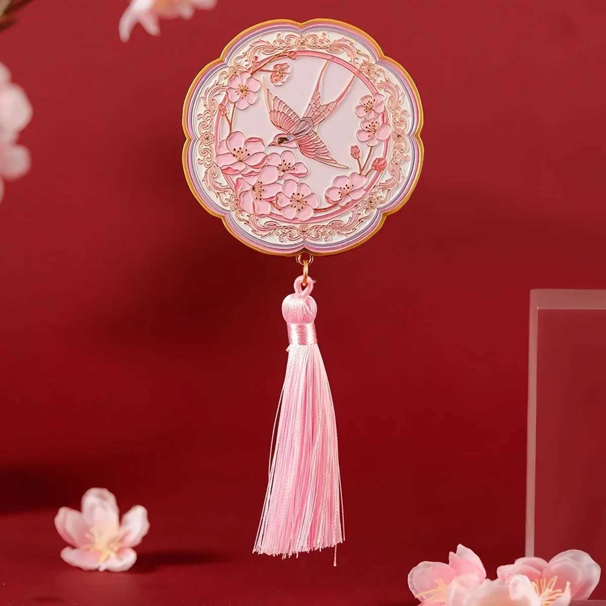 Handheld Makeup Mirror for Women Creative Chinese Style Tassel Mirror Luxurious Gift Box Holiday Gift for Women Makeup Mirror C250916