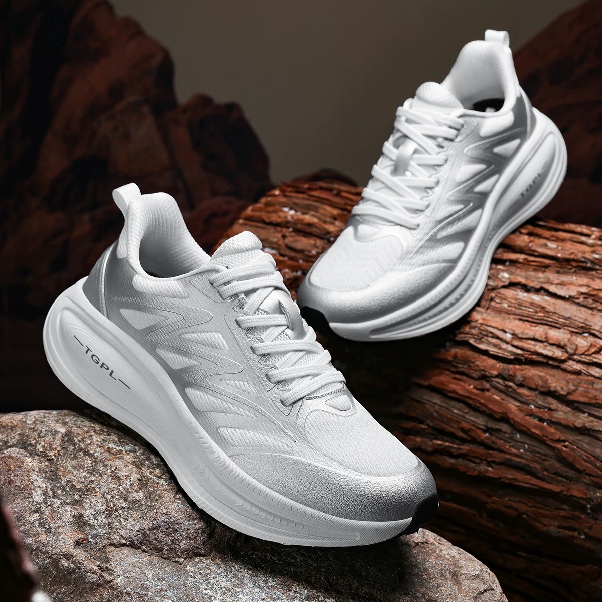 TGPL New Travel Summer Mesh Breathable Lightweight Running Men's Women's Ultra-Light Shock Absorbing Sports Shoes Students