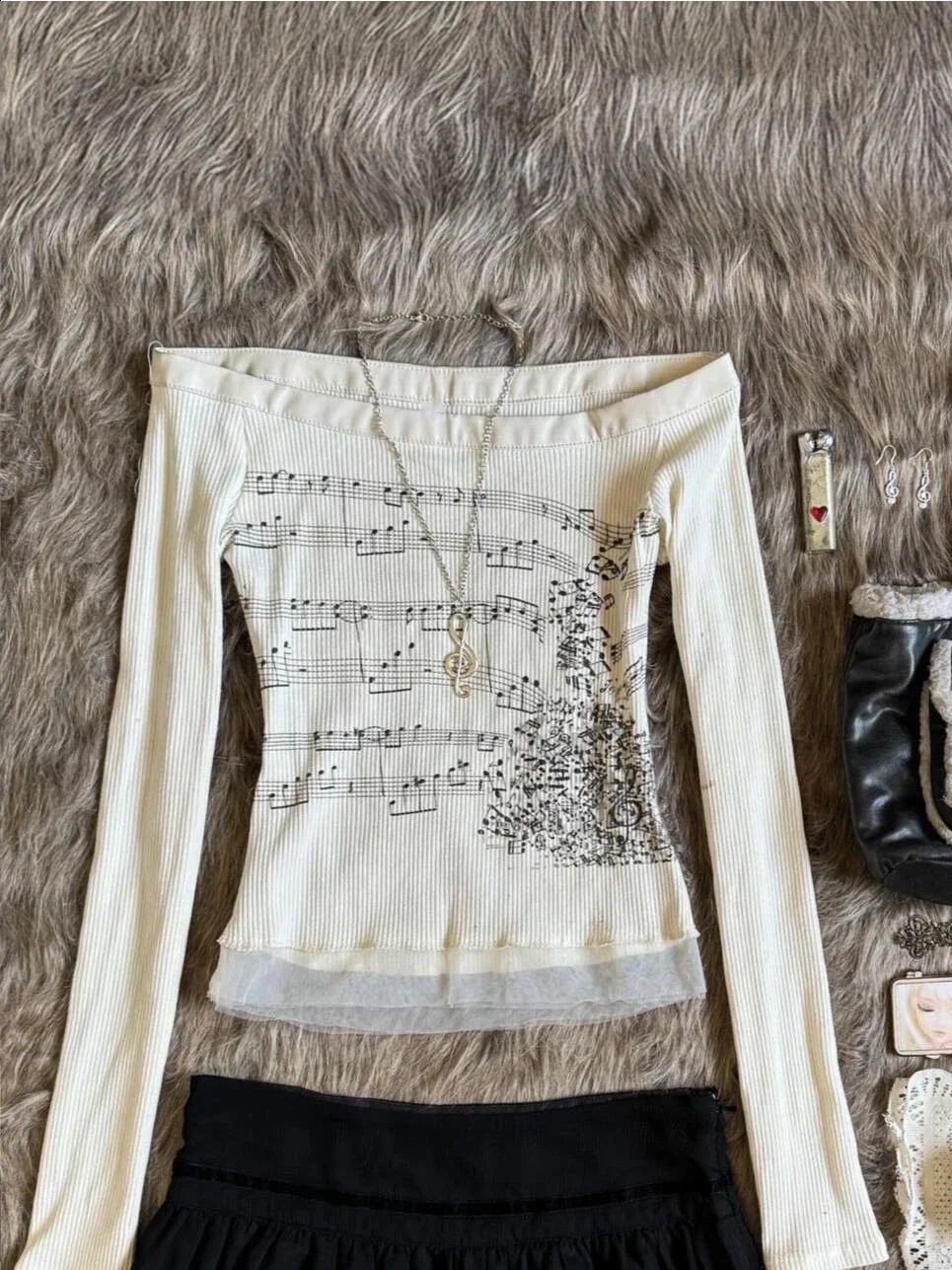 Korean 2000s Punk Goth Girls Graphic Tops Off Shoulder Sexy Lace Cotton T Shirts Cute Music Pattern Y2K Sweet Women Crop Tops 250916