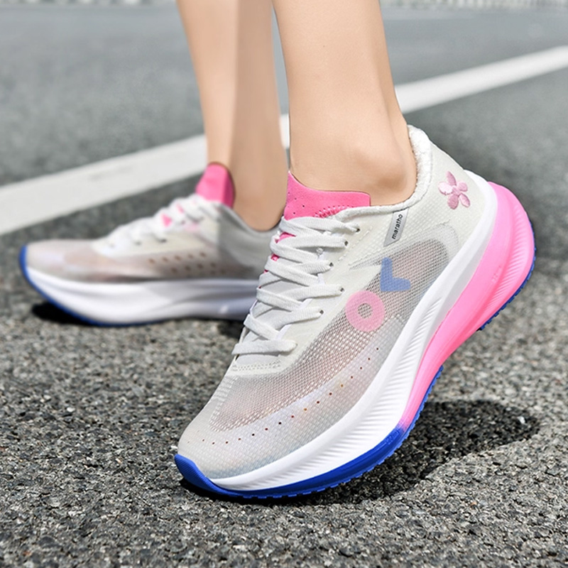 ONKE Autumn Breathable Mesh Shock Absorption Lightweight Sports Men Thin Ultra-light Carbon Plate Women's Running Shoes GM93