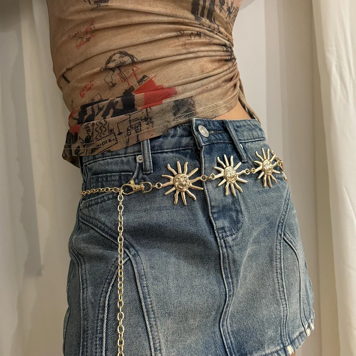 Punk Hip Hop Style Allmatch Waist chain sun Vintage Metal Womans Belt For Dress Moon High Waist Chain Belt for Women250915ww