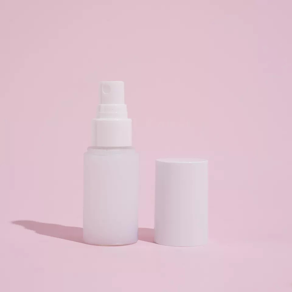 Foundation Primer Small bottle 30ml Makeup Setting Spray Makeup Oil Control Long Lasting Fix Matte Finishing Private Label Setting Spray DH-MTS101