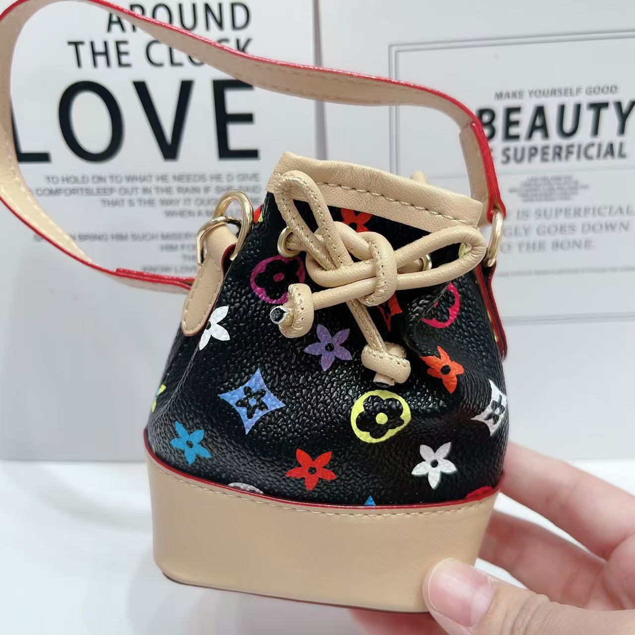 Bestseller Mini Coin Purse Bucket Print 2024 New Fashion Crossbody Women's Stylish Handheld Single Shoulder Bag ddmytues