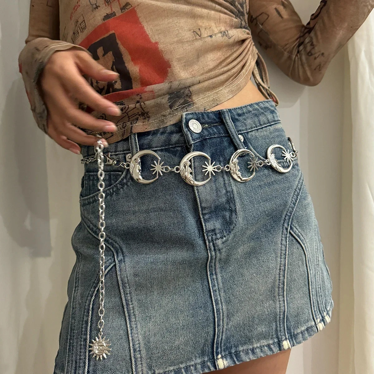 Punk Hip Hop Style Allmatch Waist chain sun Vintage Metal Womans Belt For Dress Moon High Waist Chain Belt for Women250915ww