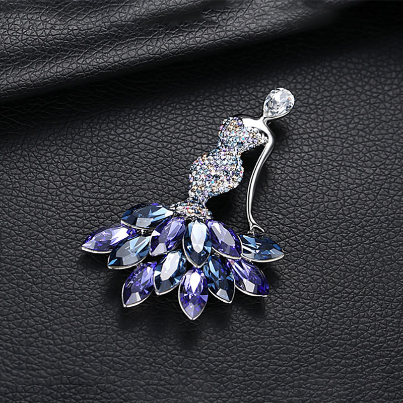 ZETA PHI BETA Greek Dance Girl white blue Rhinestone Metal Charm brooch
