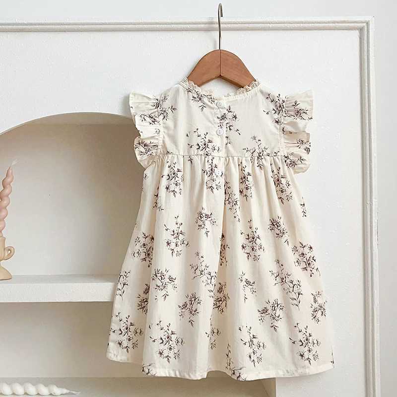 Fashion Flowers Kids Clothing Baby Girls Dress Flying Sleeve Ruffles Cotton Backless Newborn Infant Princess Dress Party Dresses C250916
