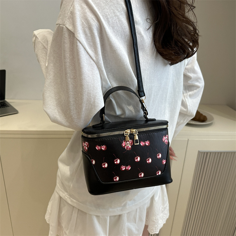 Fashion cherry blossom print large capacity travel new box design shaped handbag women s shoulder bag travel women s crossbody bag autumn new designer