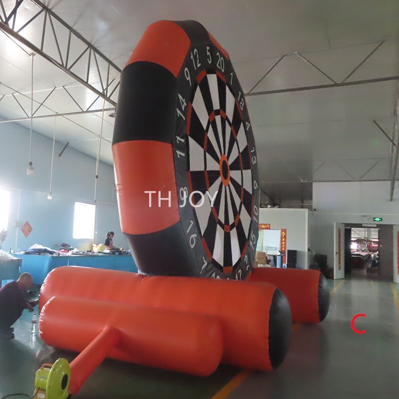 5m height (16.5ft) with 8balls Outdoor activities commercial pu two sides inflatable dart baord games soccer foot dart carnival game for adults and ki