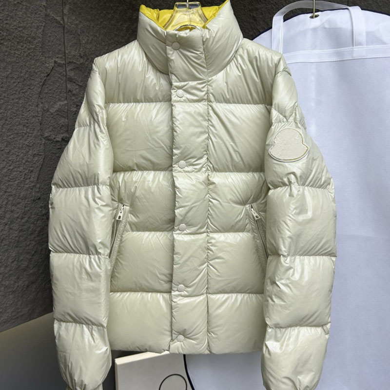 Designer's Winter New Product: Classic Cross Dark Down Jacket Fabric for Men and Women, Fluffy and Warm, Fashionable Trend a96a