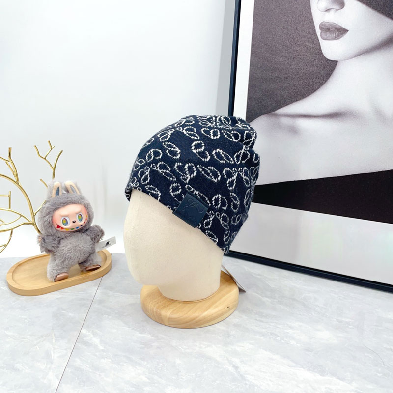 Designer beanie luxury classic beanie warm ski hats for fall and winter Valentine's Day gift Christmas gifts fashion essentials