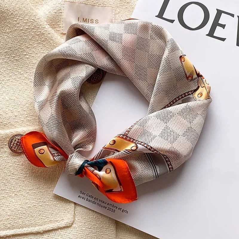Luxurious 100 Natural Silk Scarf Women Luxury Brand Bandana Foulard Femme Soft Kerchief Hijab Square Neckerchief Wraps 2086Inch6 D250916
