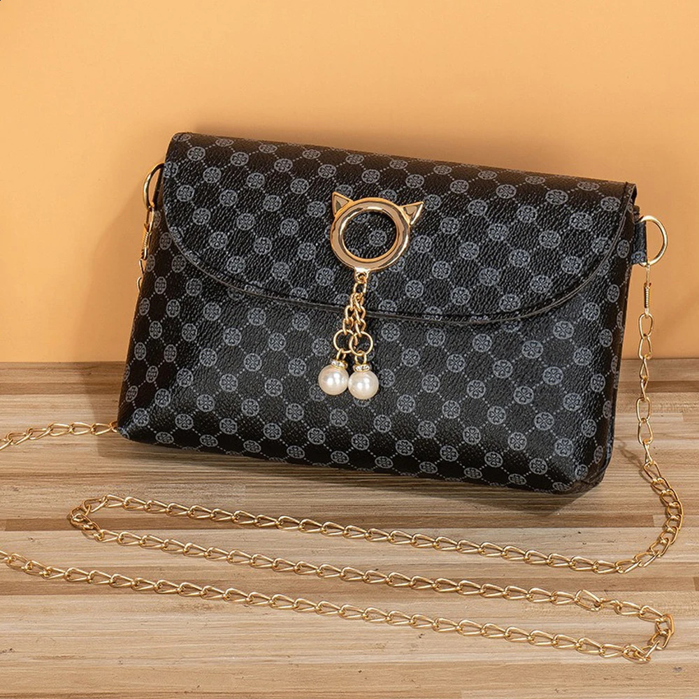 Diamond Print Cat Crossbody Bag Womens Square Shoulder Purse with Pearl Pendant Trendy Small Handbag 250916