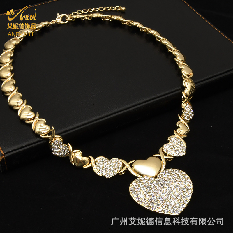 Luxury Brand Designer Jewelry New Dubai 18K Gold Heart-Shaped Jewelry Set Bride Women's Accessories Necklace Ring Earrings Bracelet Wholesale