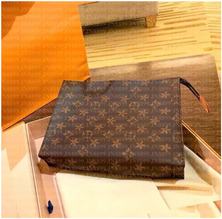 Luxurys Designer Bag Totes Luxury Purse Single Zipper Wallets Travel Makeup Bag Women Handbag Leather Bags Lady Plaid Purses Duffle Luggage Bags Men Handbags