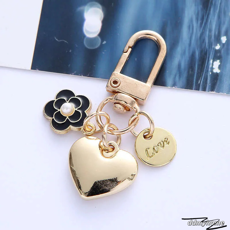 _Wholesale Adorable Alloy Heart Keychain - Pearl & Camellia Flower Charm With Letter Pendant, Cute Bag Accessory For Women (8Cm, 12G) ddmyHome