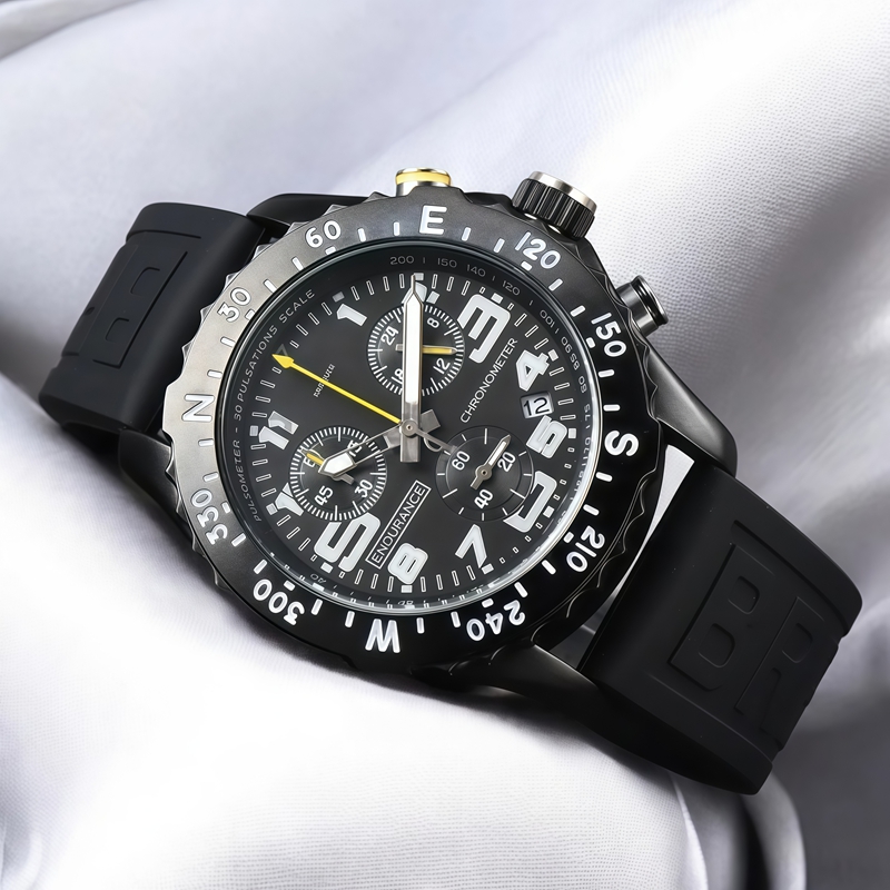 New Men Quartz Wristwatch Pretty Luxury Watches for sport StyleAutomatic Date Daily Waterproof Fahsion Chronograph Multifunction Male Clocks for Christmas Gift