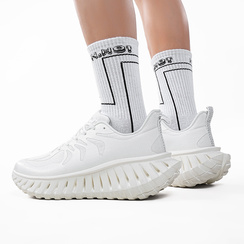 Lightweight Mens New Style Athletic Sneakers - Durable & Comfortable for Jogging