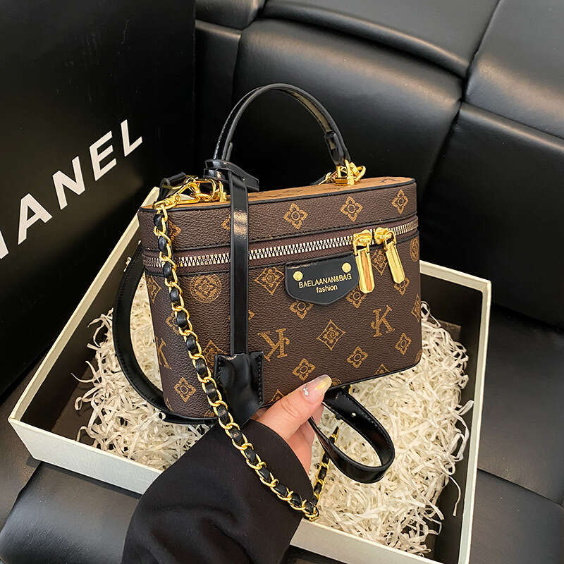 Handbag for Women 2025 New High-End Box Chain Small Square Fashion Versatile Crossbody Shoulder Bag