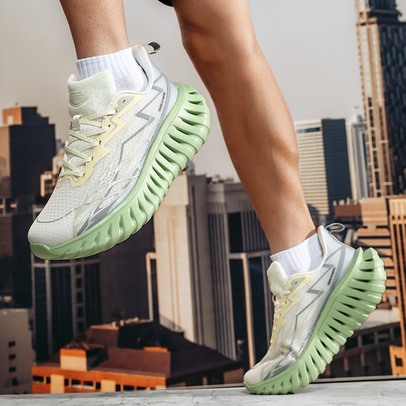 Men's & Women's Breathable Mesh Running Shoes for Spring/Summer - Cushioned Sneakers