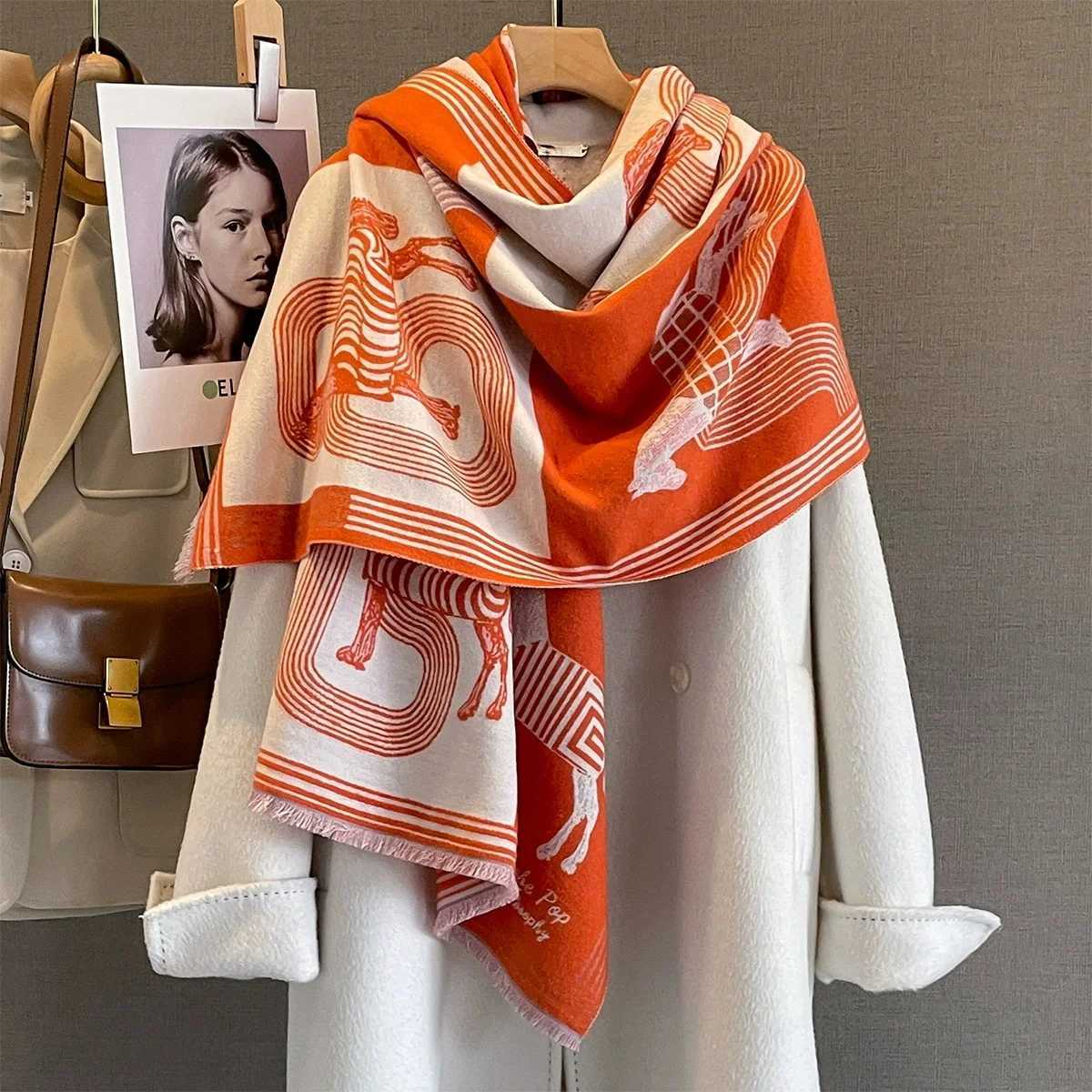 Luxury Warm Poncho Cashmere Winter Women Scarf Horse Print Shawl Wraps Female Thick Blanket Bufanda Travel Echarpe 2025 Z250916