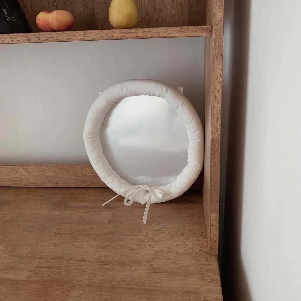 1pc Unique and Atypical Photo Props Decorative Mirror Designer Creative Wall Hanging Cotton Fabric Mirror Simple Pure Color Home C250916