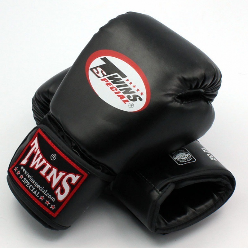 Sports Gloves Small Laceless Boxing Training Gloves Boys Red Small 9 oz. 230912