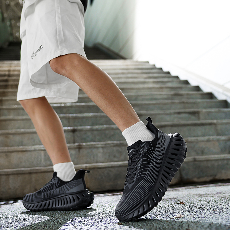 Men's Breathable Mesh Sneakers with Cushioned Soles for Running - Spring/Summer New Trendy Casual Shoes