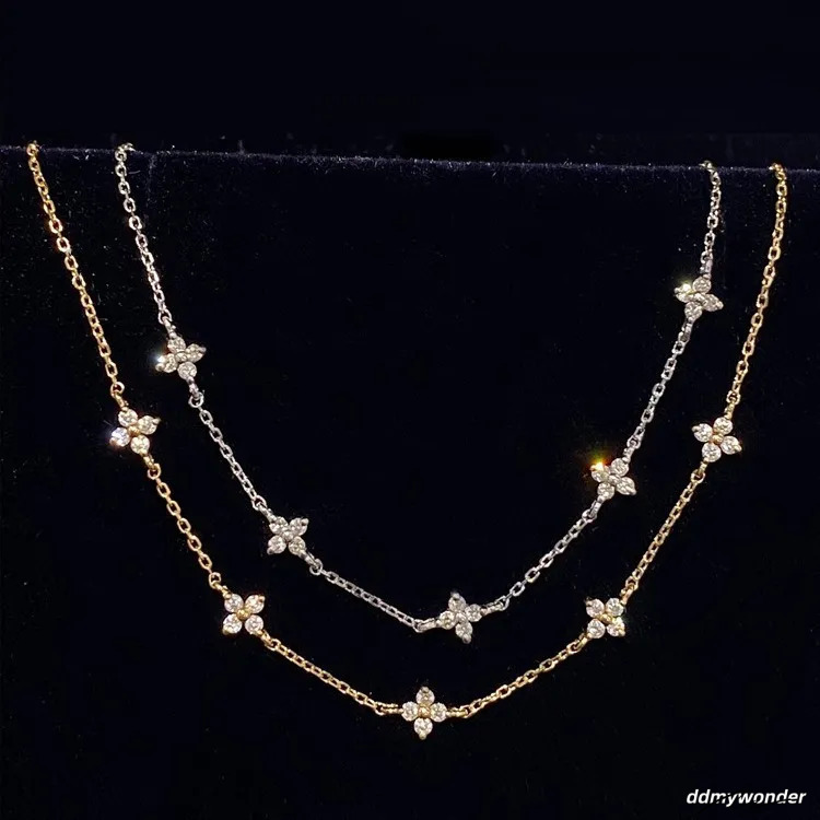 Designer Madam Flowing Light ~ S Plated Gold Four-Leaf Clover Star Bracelet Simple Zircon Pure Sier Women's Commuting ddmywonder