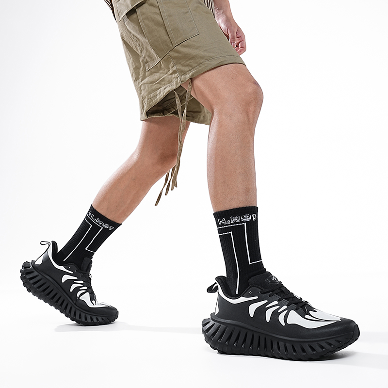 Men's New Casual Running Shoes - Breathable Mesh Design for Spring/Summer