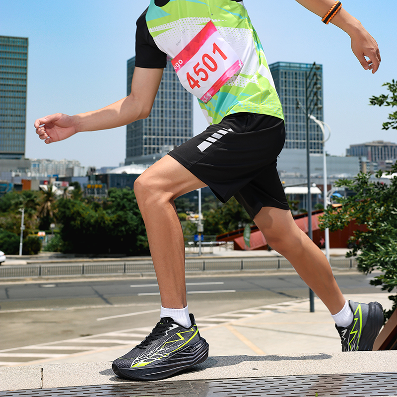 Men's Summer Running Shoes - Lightweight Mesh Breathable Sneakers with Shock Absorption