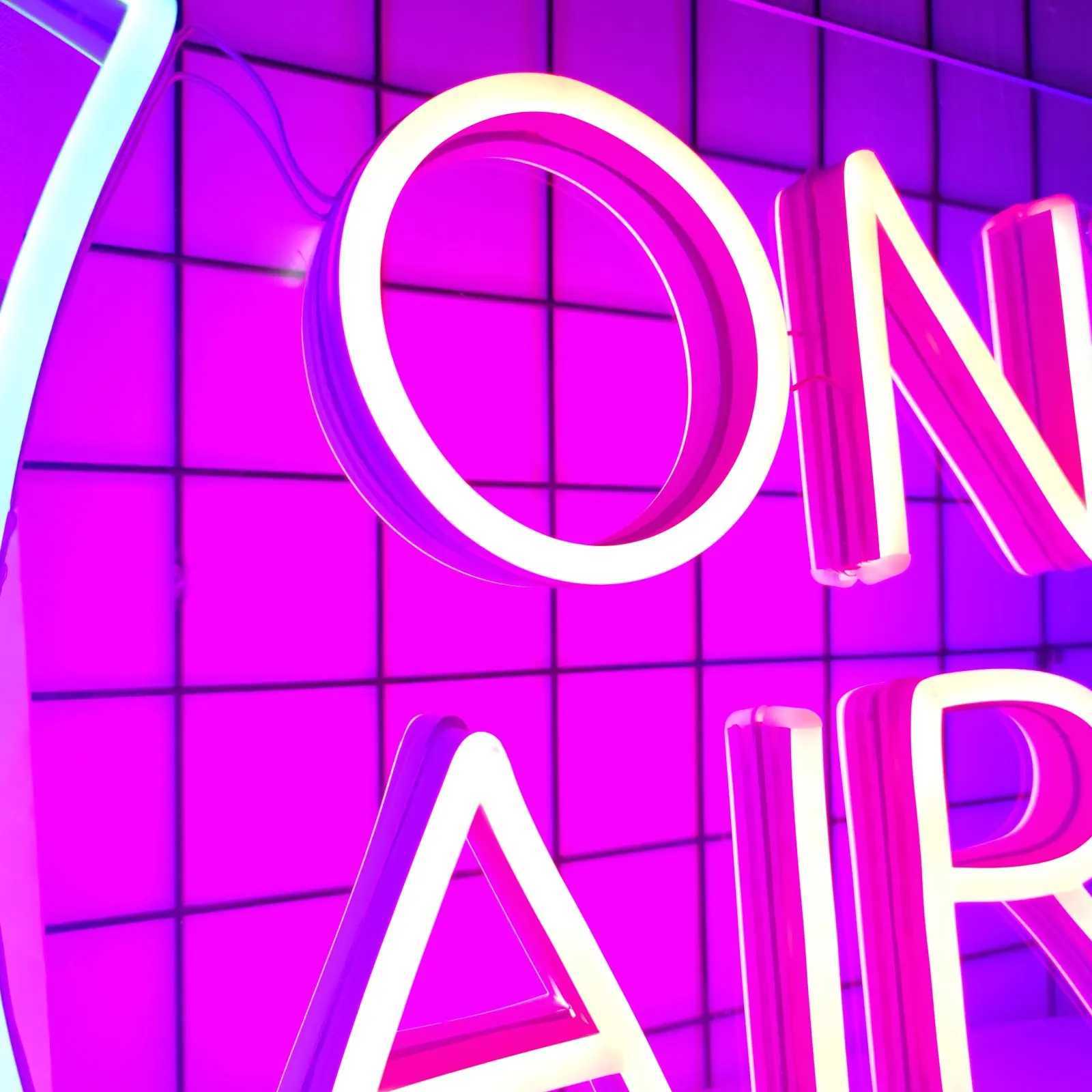 ON AIR Neon Sign LED Neon Light Sign Suitable For Party Wall Decoration USB Poweredo Suitable For Bedroom Decoration Neon Lamp Y250916